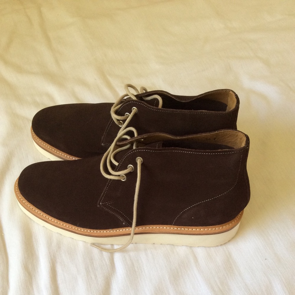 Grenson England chukka boots for men
